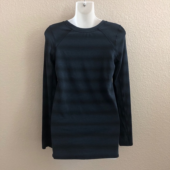 Lululemon Blue Striped Long Sleeve Shirt - Picture 4 of 8